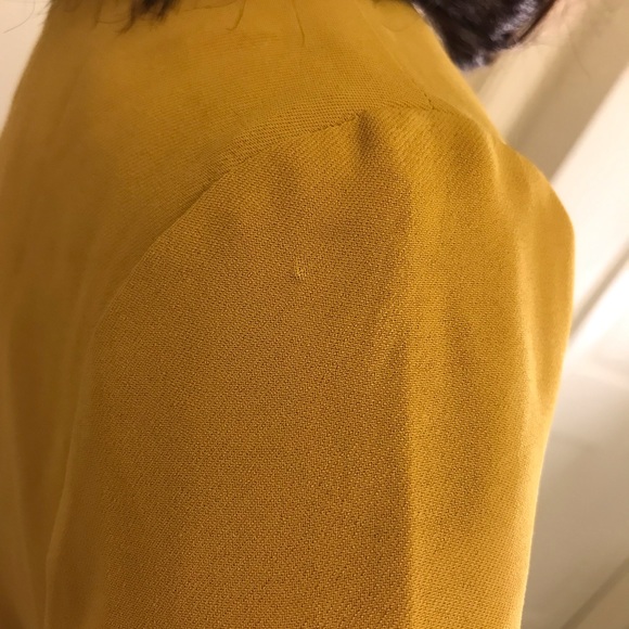 C/MEO Collective Gossamer Ruffled-Sleeve Top XS - Picture 15 of 16